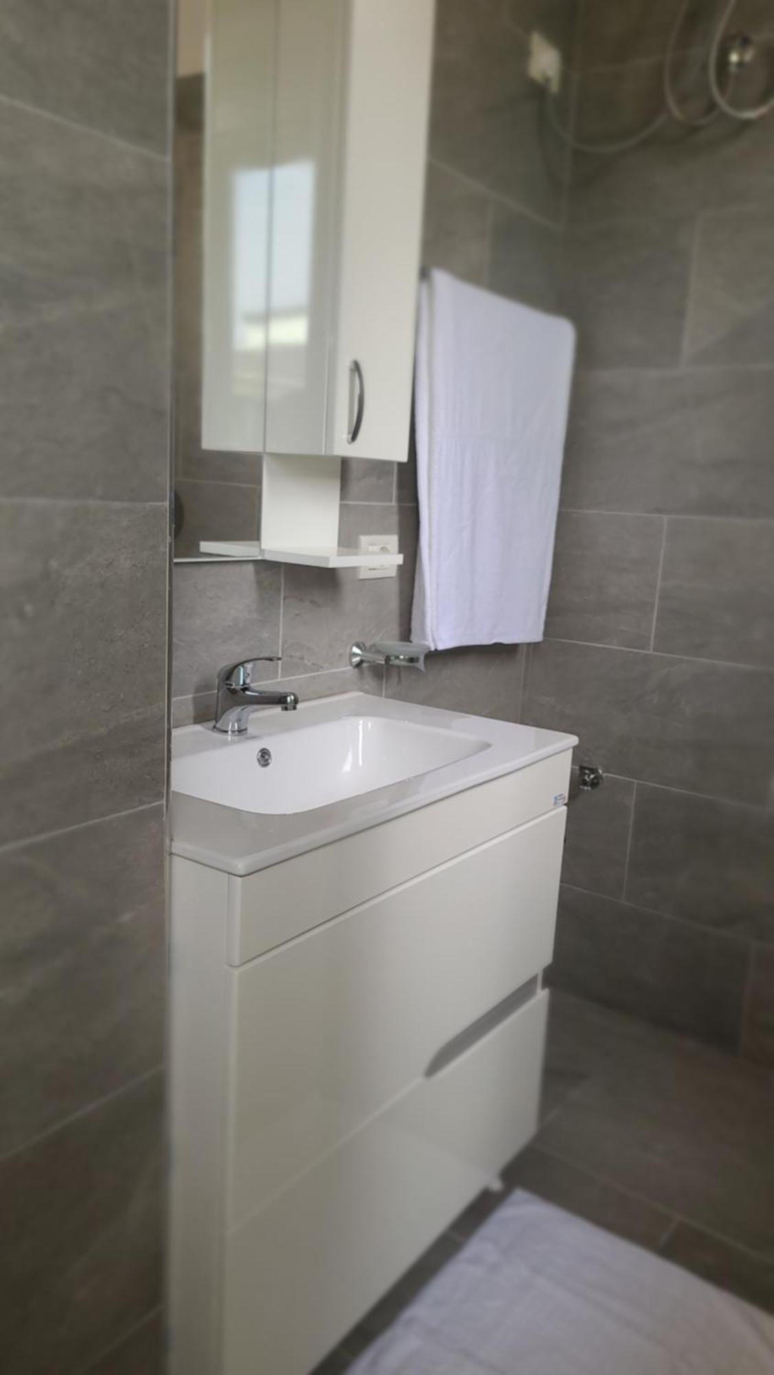 Home Inn Apartaments Tiranë Luaran gambar